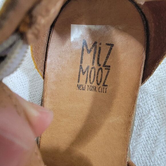 Miz Mooz Mari Yellow Ochre Sandal Back Zip Ankle Strap Size 42W 11 Wide Portugal - Picture 9 of 16